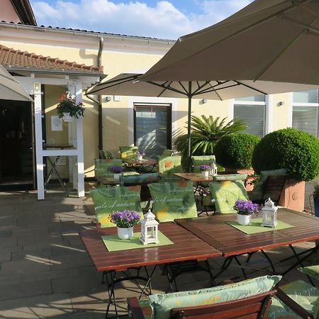 Landhotel Bergischer Hof Gmbh Marialinden Overath Buitenkant foto